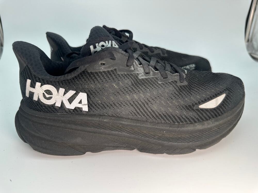Hoka One One Clifton 9 GTX 1141490-BBLC Athletic Sneaker Women 7B Black Jacquard